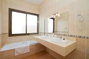 Blancas 3* Коста Бланка